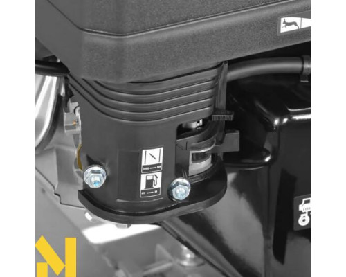 Подрібнювач садовий бензиновий Hecht 6645