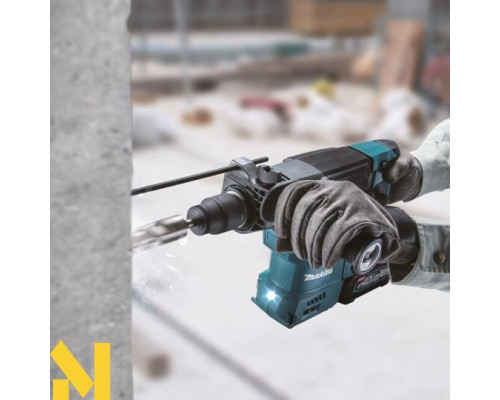 Перфоратор акумуляторний Makita HR008GM203