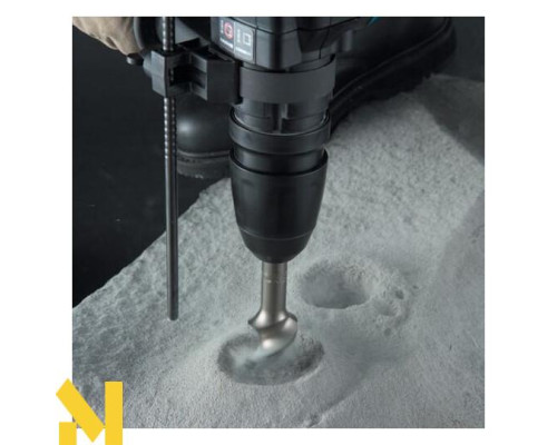 Перфоратор Makita HR4501C