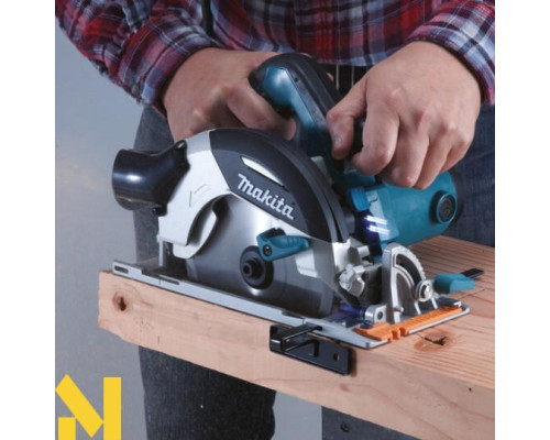Пила дискова Makita HS 6101