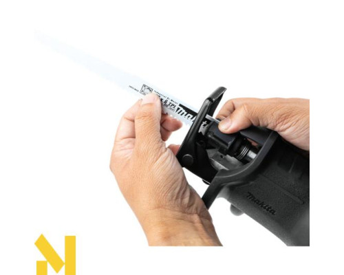 Пила шабельна Makita JR3051T