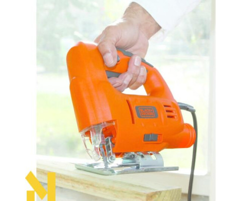 Лобзик електричний Black&Decker JS20