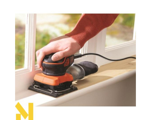 Шліфмашина вібраційна Black&Decker KA450