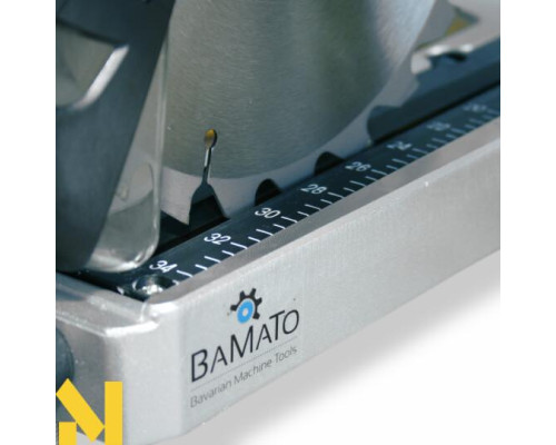 Пила торцювальна Bamato KP-210