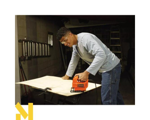 Лобзик електричний Black&Decker KS501