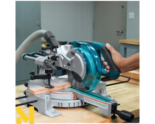 Пила торцювальна Makita LS0815FL