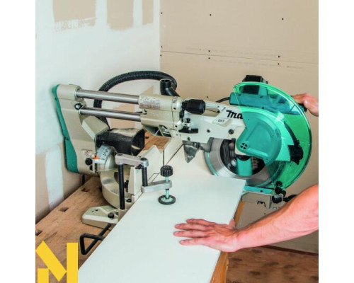 Пила торцювальна Makita LS1219L