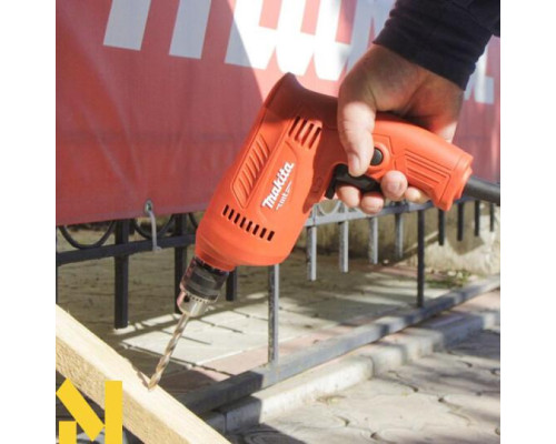 Дриль Makita M0600