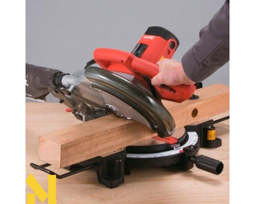 Пила торцювальна Makita M2300N