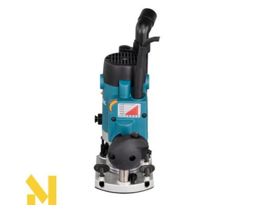 Фрезер Makita RP1111C