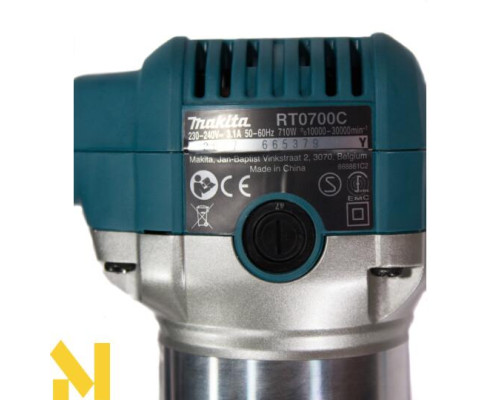 Фрезер Makita RT0700CX2J