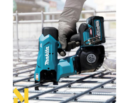 Пістолет акумуляторний для в'язання арматури Makita TR001GZ + DC40RA + BL4040F