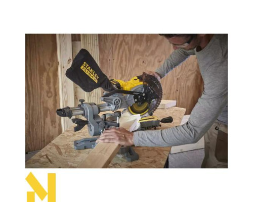 Пила торцювальна акумуляторна STANLEY FATMAX SFMCS701M1
