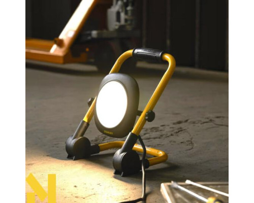 Прожектор STANLEY SXLS35526E