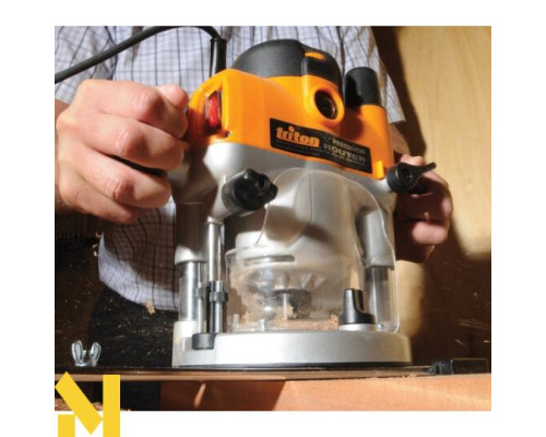 Фрезер з мікроліфтом Triton TRA001