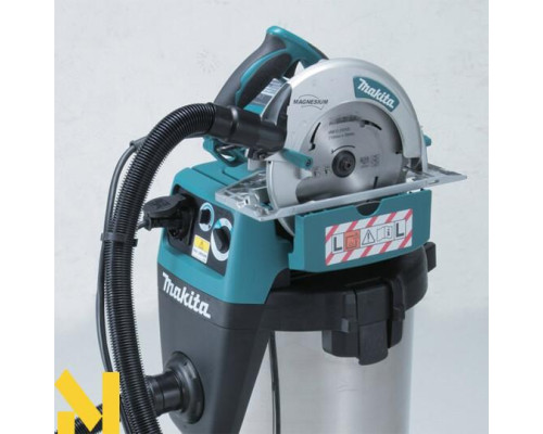 Пилосос Makita VC3210L