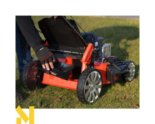 Газонокосарка бензинова Yato YT-85525